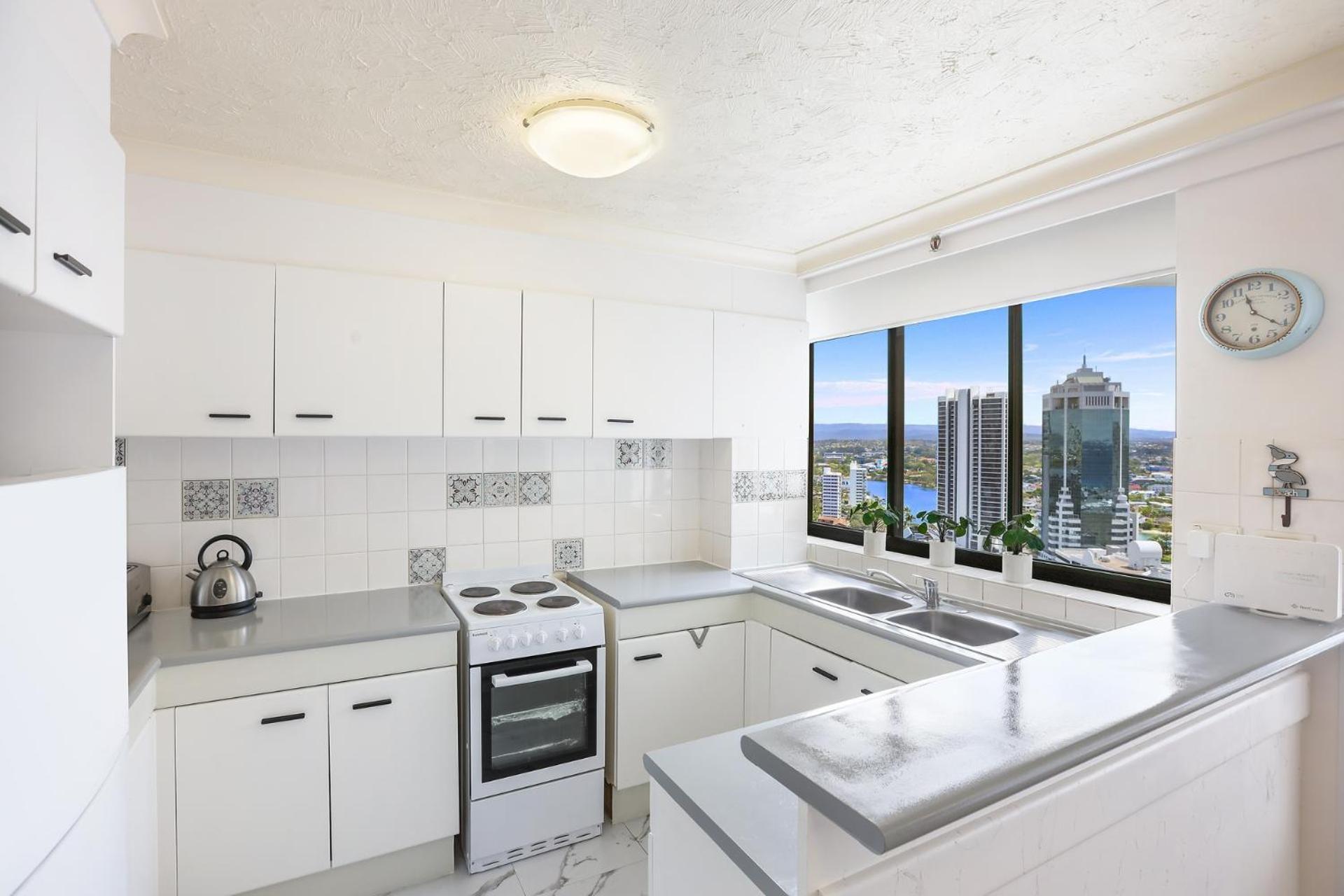 1 Bedroom And 1 Living Room Family Suite Gold Coast Buitenkant foto